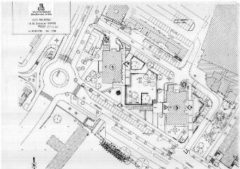 1 vue - Lié à 1875 W 81 - Plan en noir et blanc du projet du CDV Maurepas, boulevard Emmanuel-Mounier. (ouvre la visionneuse)